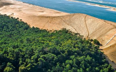 Dune du pilat, colosse mouvant entre océan, pins et ciel