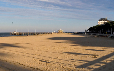 Arcachon dévoile plages séduisantes, richesse écologique, émotions quatre saisons inoubliables