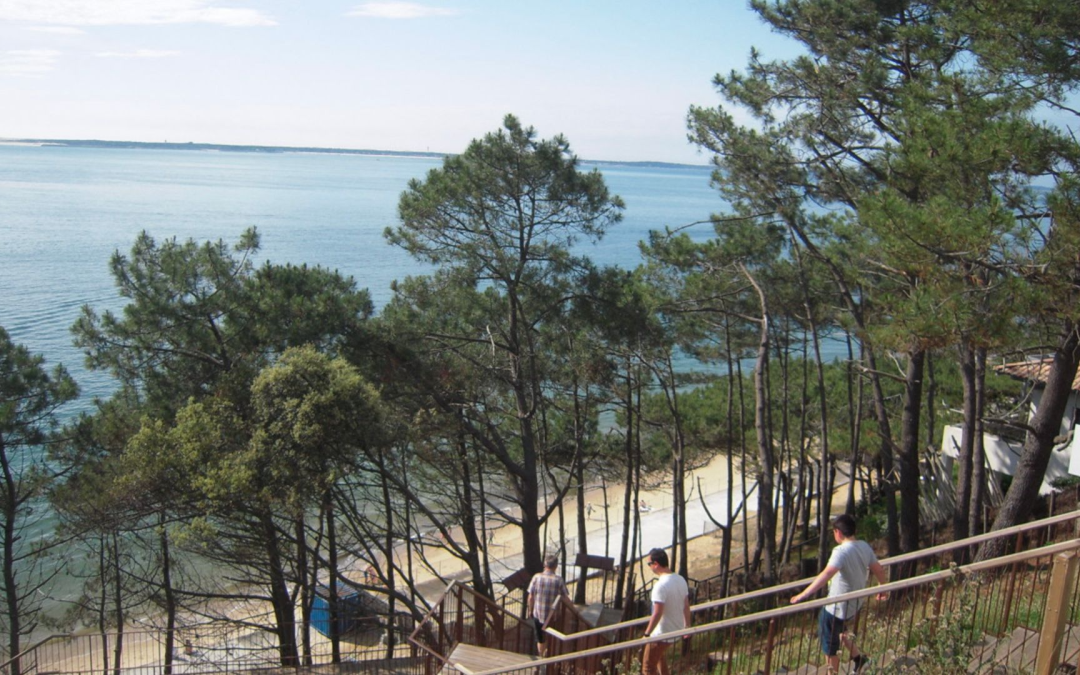 Dune du pilat, plus haute dune captive visiteurs et écologistes